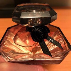 Tresor La Nuit authentic original flanker, RARE.